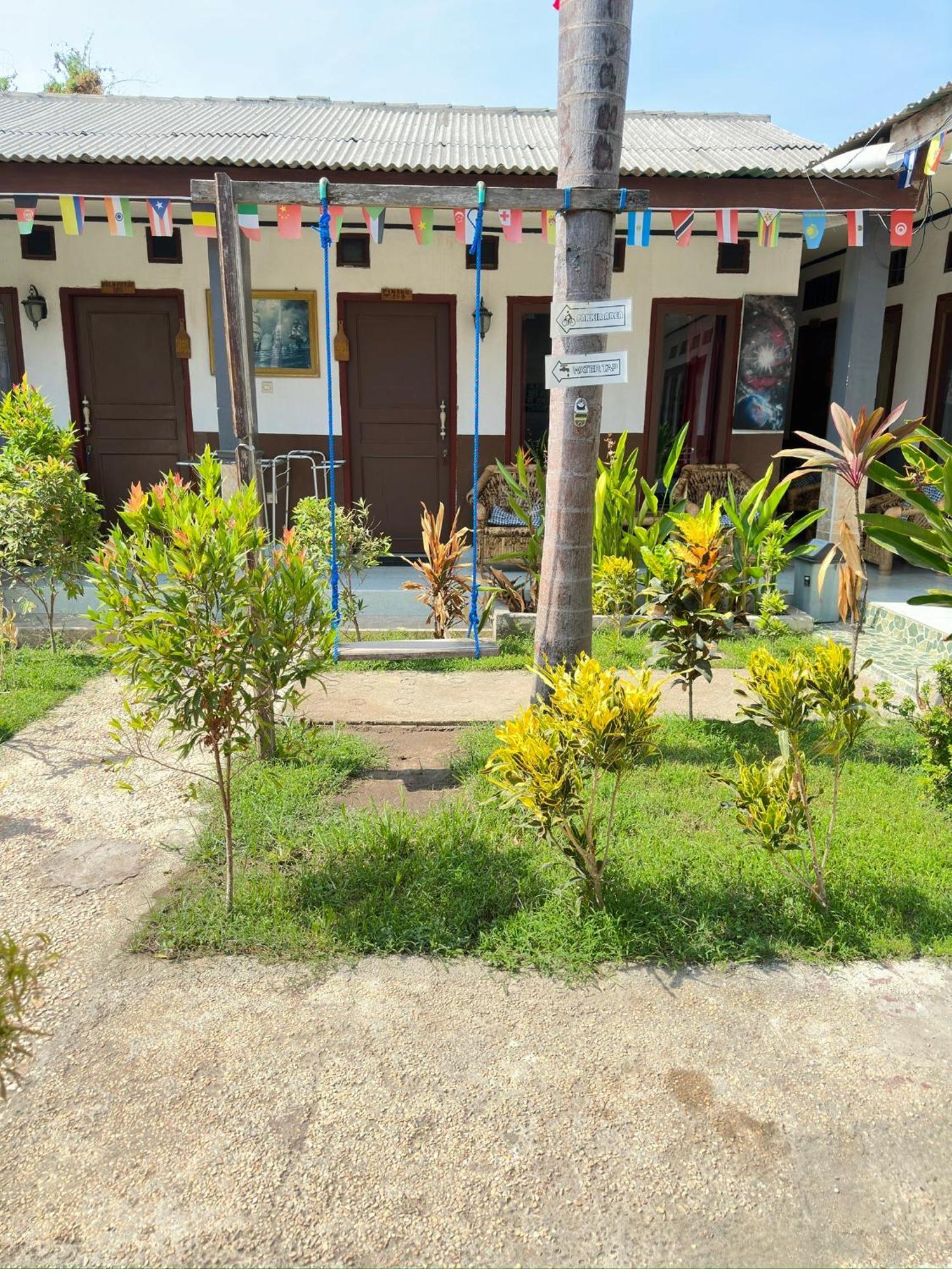 Cozy Alfia Inn Gili Trawangan Extérieur photo